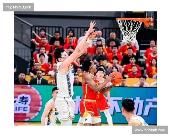 周琦自曝伤情短板太实诚 广厦男篮防守他更具底气
